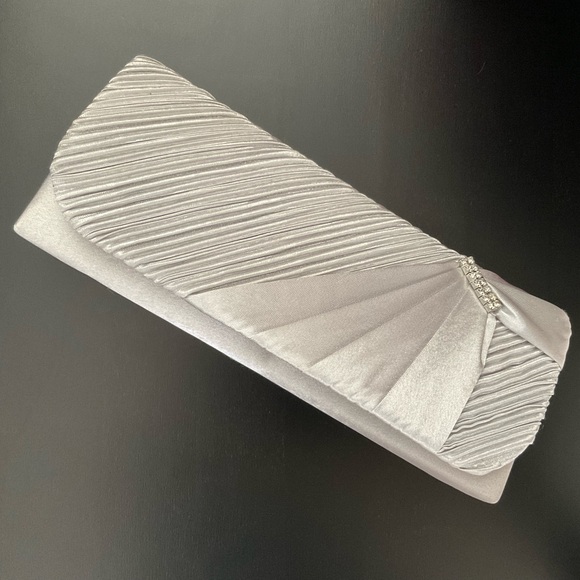 Silver Wedding Clutch Purse - Picture 2 of 4